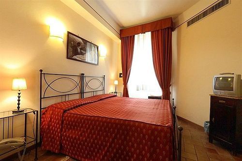 B&B Relais Il Campanile Флоренция Экстерьер фото